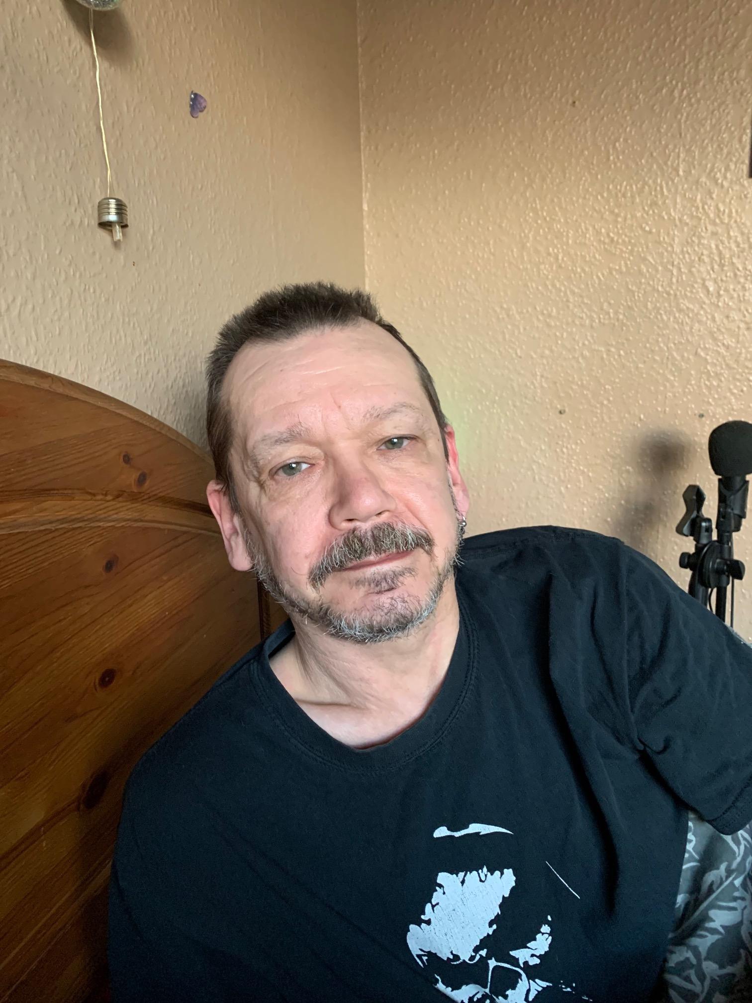 22. 'When it's black, it's buggered' with Simon Parnell